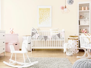 Aranżacje - pokój dziecka - Duży różowy żółty pokój dziecka dla niemowlaka dla dziecka dla dziewczynki dla rodzeństwa, styl nowoczesny - zdjęcie od Magnat Magia Szlachetnych Barw