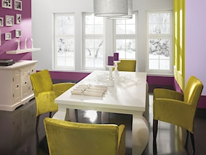 Aranżacje - Mała biała fioletowa jadalnia jako osobne pomieszczenie - zdjęcie od Magnat Magia Szlachetnych Barw
