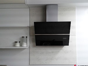 Beton architektoniczny w kuchni - zdjęcie od Luxum