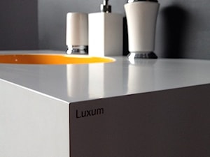 Umywalki z odpływem klasycznym - zdjęcie od Luxum