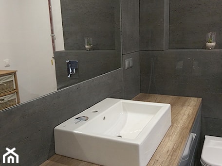 Aranżacje wnętrz - Łazienka: Mała łazienka z betonem architektonicznym Luxum - Łazienka, styl minimalistyczny - Luxum. Przeglądaj, dodawaj i zapisuj najlepsze zdjęcia, pomysły i inspiracje designerskie. W bazie mamy już prawie milion fotografii!