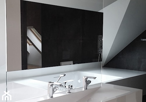 Nowoczesna zabudowa łazienkowa z kompozytu GFK LUXUM. - zdjęcie od Luxum