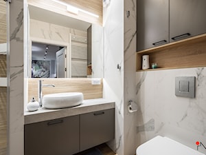 Łazienka z kabiną prysznicową - zdjęcie od INP Wnętrza