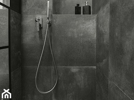 Aranżacje wnętrz - Łazienka: Monochromatyczna łazienka - prysznic - Pracownia Architektury Wnętrz Decoroom . Przeglądaj, dodawaj i zapisuj najlepsze zdjęcia, pomysły i inspiracje designerskie. W bazie mamy już prawie milion fotografii!
