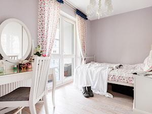Romantyczna sypialnia - zdjęcie od Pracownia Architektury Wnętrz Decoroom