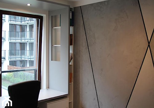 Monochromatyczny apartament 108m2 - Średnie z zabudowanym biurkiem białe szare biuro, styl minimalistyczny - zdjęcie od Łukasz Milewski Architekt