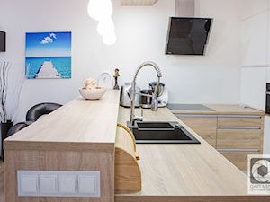 Mieszkania nowoczesne w nutką morskiej głębiny - Kuchnia - zdjęcie od Katarzyna Krawczyszyn