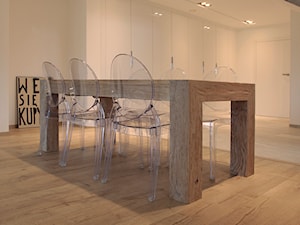WILLA ŻUREK 01 proj. J. Żurek - Duża biała jadalnia jako osobne pomieszczenie, styl minimalistyczny - zdjęcie od Żurek Studio