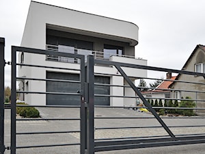 WILLA ŻUREK 01 proj. J. Żurek - Duże jednopiętrowe nowoczesne domy jednorodzinne murowane, styl minimalistyczny - zdjęcie od Żurek Studio