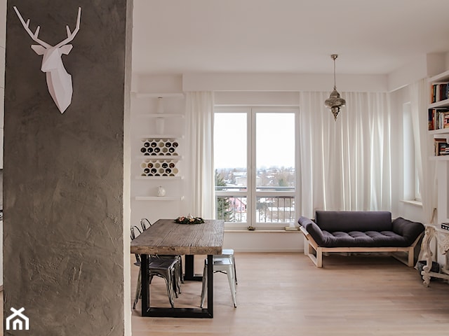 Apartament z jeleniem: geometryczny szyk