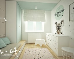 Pokój dziecięcy - Mały biały pokój dziecka dla dziecka dla nastolatka dla chłopca dla dziewczynki, ... - zdjęcie od Anna KarJan Pracownia architektury wnętrz - Homebook