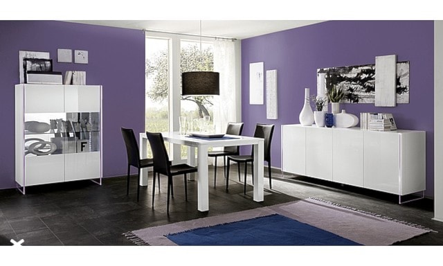Jadalnia - Średnia fioletowa jadalnia jako osobne pomieszczenie, styl glamour - zdjęcie od italiastyle