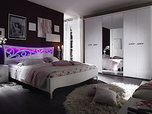 Sypialnia - Duża czarna sypialnia, styl glamour - zdjęcie od italiastyle