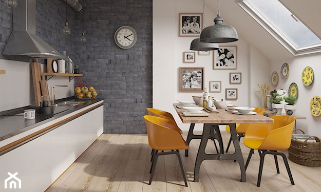 jasne drewno na podłodze, żółte krzesła kuchenne, ściana z szarej cegły