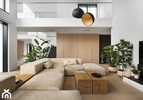 U SHAPED HOUSE - Salon, styl minimalistyczny - zdjęcie od Oskar Firek Architects