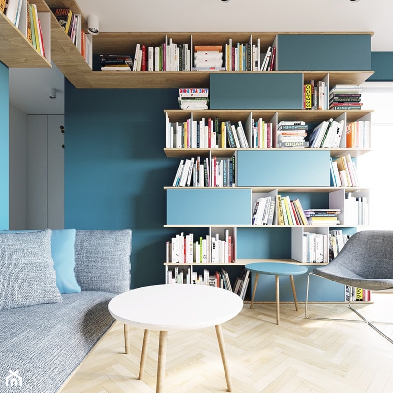 Kolorowa kawalerka - Mały niebieski salon, styl nowoczesny - zdjęcie od 081 architekci