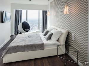 Druciany trend - Duża biała sypialnia, styl nowoczesny - zdjęcie od =mlamp.pl= | rozświetlamy wnętrza