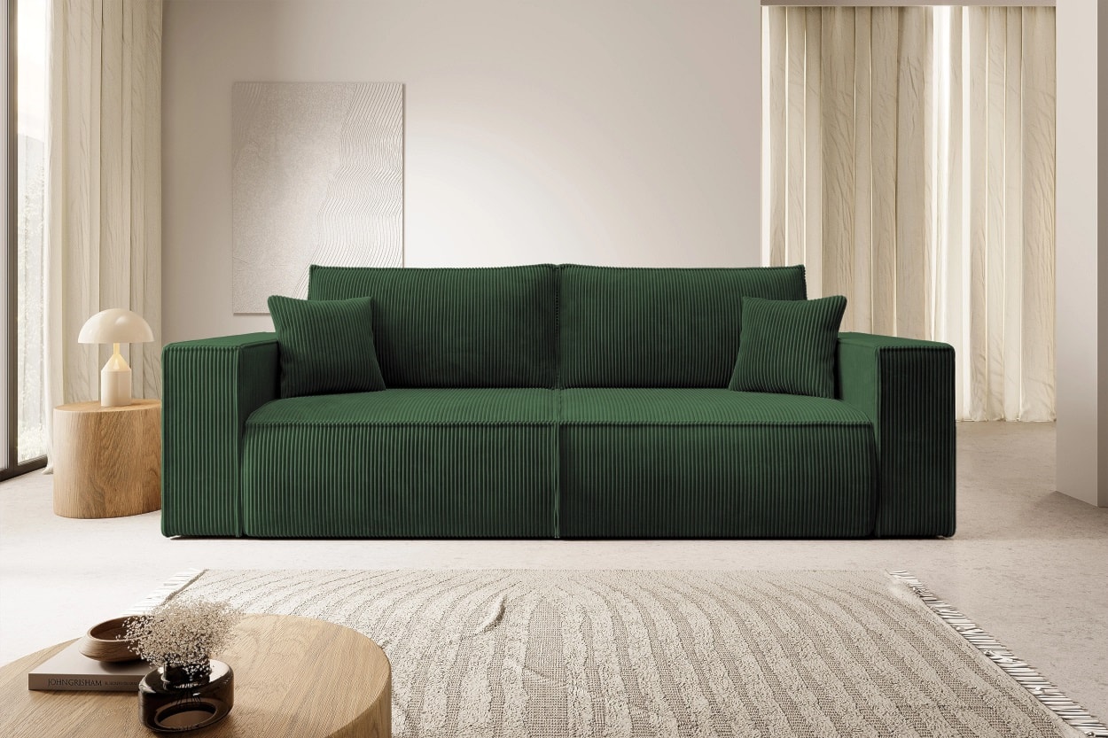 zielona kanapa w salonie
