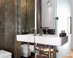 lustra w małej łazience - zdjęcie od STUDIO.O. organic design - Homebook