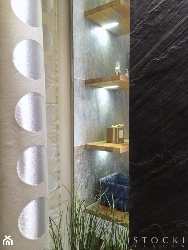Penthouse Wilanów - detal doświetlenia łazienki - zdjęcie od Stocki Design
