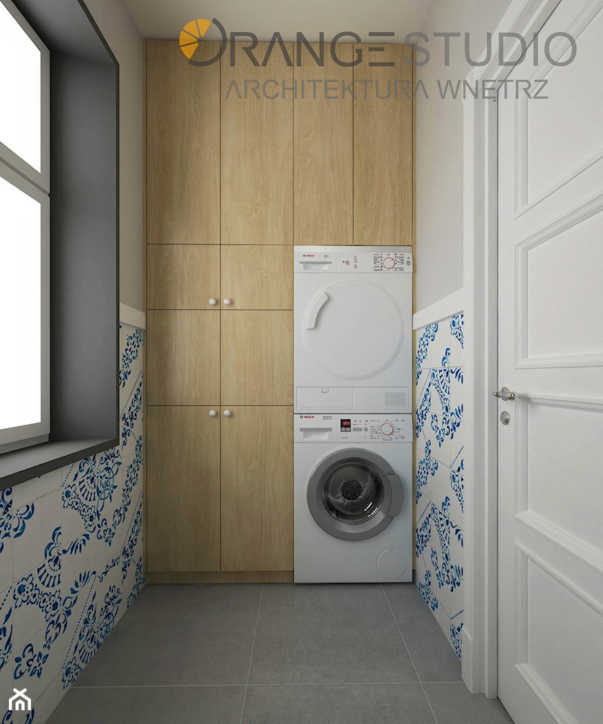 Zabytkowy dworek w Krzeszowicach - Mała zamknięta z pralnią garderoba oddzielne pomieszczenie z oknem, styl skandynawski - zdjęcie od ORANGE STUDIO - Homebook