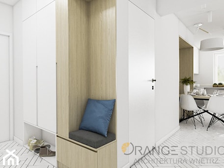 Aranżacje wnętrz - Hol / Przedpokój: Apartament Morelove, 60m2, Kraków - Średni szary hol / przedpokój, styl nowoczesny - ORANGE STUDIO. Przeglądaj, dodawaj i zapisuj najlepsze zdjęcia, pomysły i inspiracje designerskie. W bazie mamy już prawie milion fotografii!