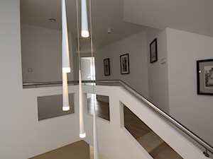 Hall na piętrze - zdjęcie od ORANGE STUDIO