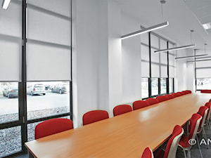 Osłony okienne do biura - Wnętrza publiczne, styl nowoczesny - zdjęcie od ANWIS Sp. z o.o.