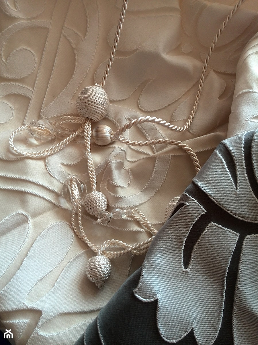 piękne stylowe żakardowe tkaniny - zdjęcie od dekoratorniaart