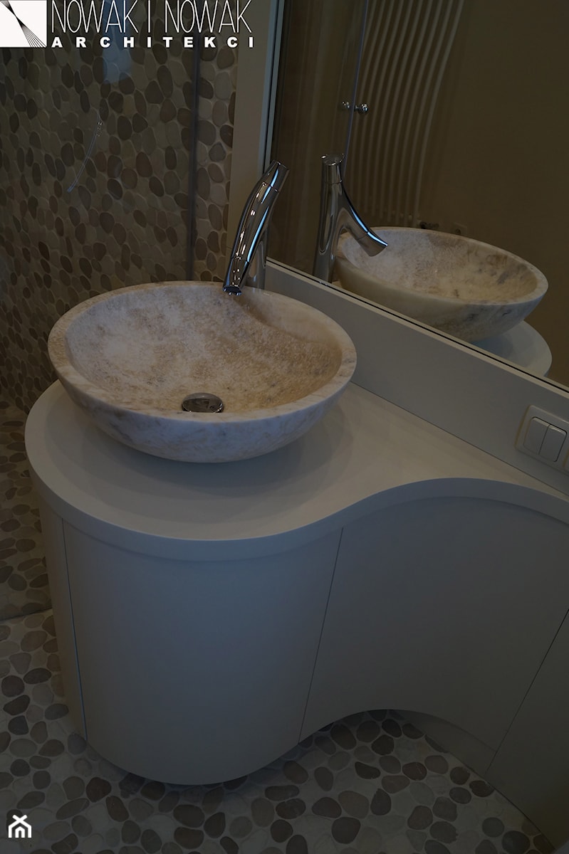 Domowe SPA- łazienka przy SPA, umywalka z onyksu - zdjęcie od Nowak i Nowak Architekci