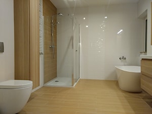 Metamorfoza łazienki - Średnia na poddaszu bez okna łazienka, styl skandynawski - zdjęcie od kris411