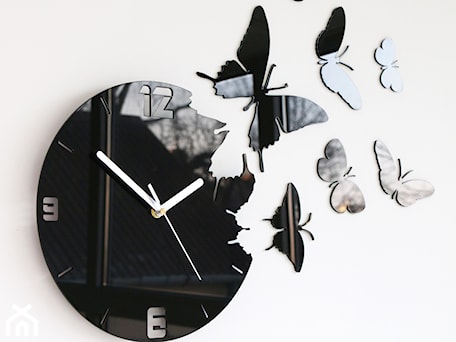 Aranżacje wnętrz - Salon: Zegar ścienny Motyle - Modern-Clock. Przeglądaj, dodawaj i zapisuj najlepsze zdjęcia, pomysły i inspiracje designerskie. W bazie mamy już prawie milion fotografii!