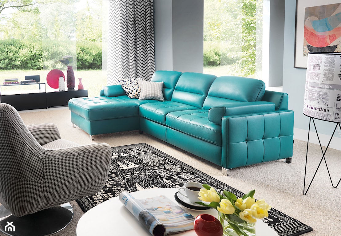 turkusowa skórzana sofa, turkusowa skórzana kanapa, nowoczesny kolorowy salon