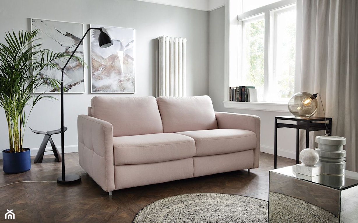 Kompaktowa sofa Ema z funkcją spania typu stelaż włoski, którą można wykorzystać do spania codziennego (marka Sweet Sit)