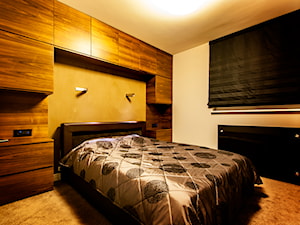 APARTAMENT RODZINNY GDAŃSK - Średnia beżowa sypialnia, styl nowoczesny - zdjęcie od STUDIO FORMA