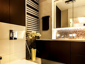 APARTAMENT RODZINNY GDAŃSK - Średnia z punktowym oświetleniem łazienka, styl nowoczesny - zdjęcie od STUDIO FORMA