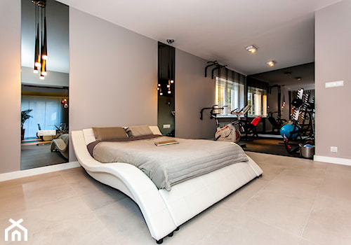APARTAMENT DLA SINGLA - Średnia szara sypialnia, styl nowoczesny - zdjęcie od STUDIO FORMA