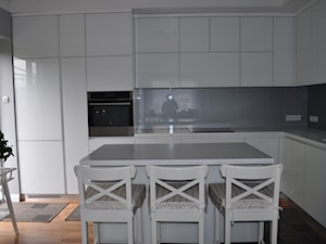 Kuchnia, styl minimalistyczny - zdjęcie od benedyk
