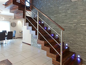 Schody wachlarzowe drewniane, styl nowoczesny - zdjęcie od Malee - Projektowanie z pasją