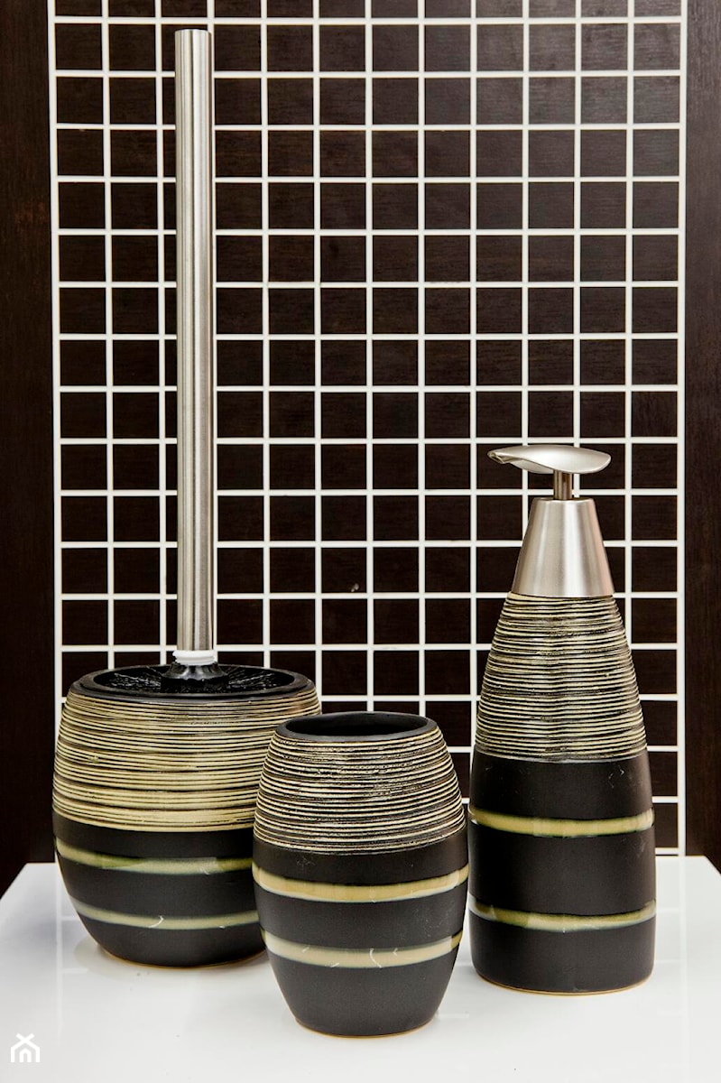 Dozowniki na mydło w płynie - praktyczne i eleganckie - Łazienka, styl nowoczesny - zdjęcie od Galicja dla Twojego Domu