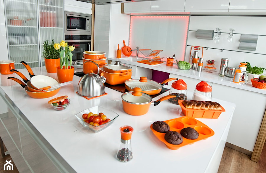 KUCHNIA GALICJA - Kuchnia, styl nowoczesny - zdjęcie od Galicja dla Twojego Domu