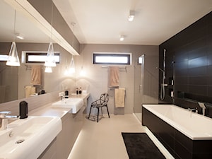 SYPIALNIA MINIMALISTYCZNA - Duża z punktowym oświetleniem łazienka z oknem, styl nowoczesny - zdjęcie od MARTA PERSKA INTERIORS