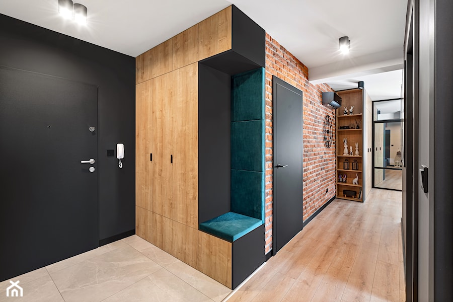 Realizacja loftowego mieszkania M01_2022 Bielawa - Hol / przedpokój, styl industrialny - zdjęcie od Aretzky Design