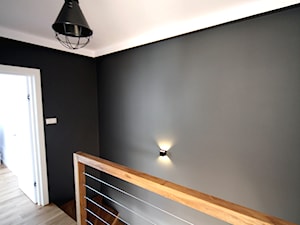 GREY SCALE dom szeregowy Biedrusko - Schody, styl minimalistyczny - zdjęcie od Pracownia Projektowania i Aranżacji Wnętrz Ewa Zawartowska