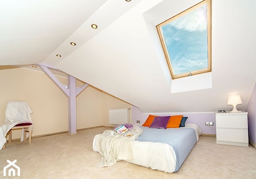 Duża sypialnia na poddaszu, styl tradycyjny - zdjęcie od Joanna Sokołowska 4