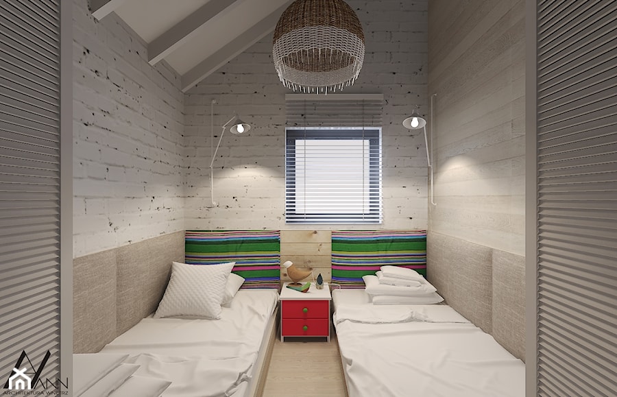 Dom letniskowy na wynajem - Mała szara sypialnia na poddaszu, styl skandynawski - zdjęcie od Agata Hann Architektura Wnętrz