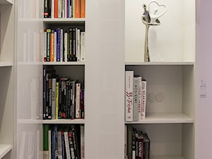 Reakizacja na Ochocie - Salon, styl minimalistyczny - zdjęcie od AS-MEB producent kuchni i mebli