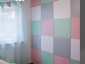 Realizacja w Markach - Średni biały pokój dziecka dla dziecka dla chłopca dla dziewczynki, styl nowoczesny - zdjęcie od AS-MEB producent kuchni i mebli