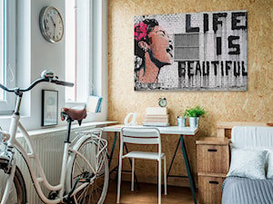 BANKSY - LIFE IS BEAUTIFUL - NOWOCZESNY OBRAZ NA PŁÓTNIE - 120X80 CM - zdjęcie od VAKU-DSGN