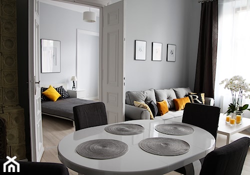 Apartament w zabytkowej kamienicy - Salon, styl glamour - zdjęcie od Grey Shade